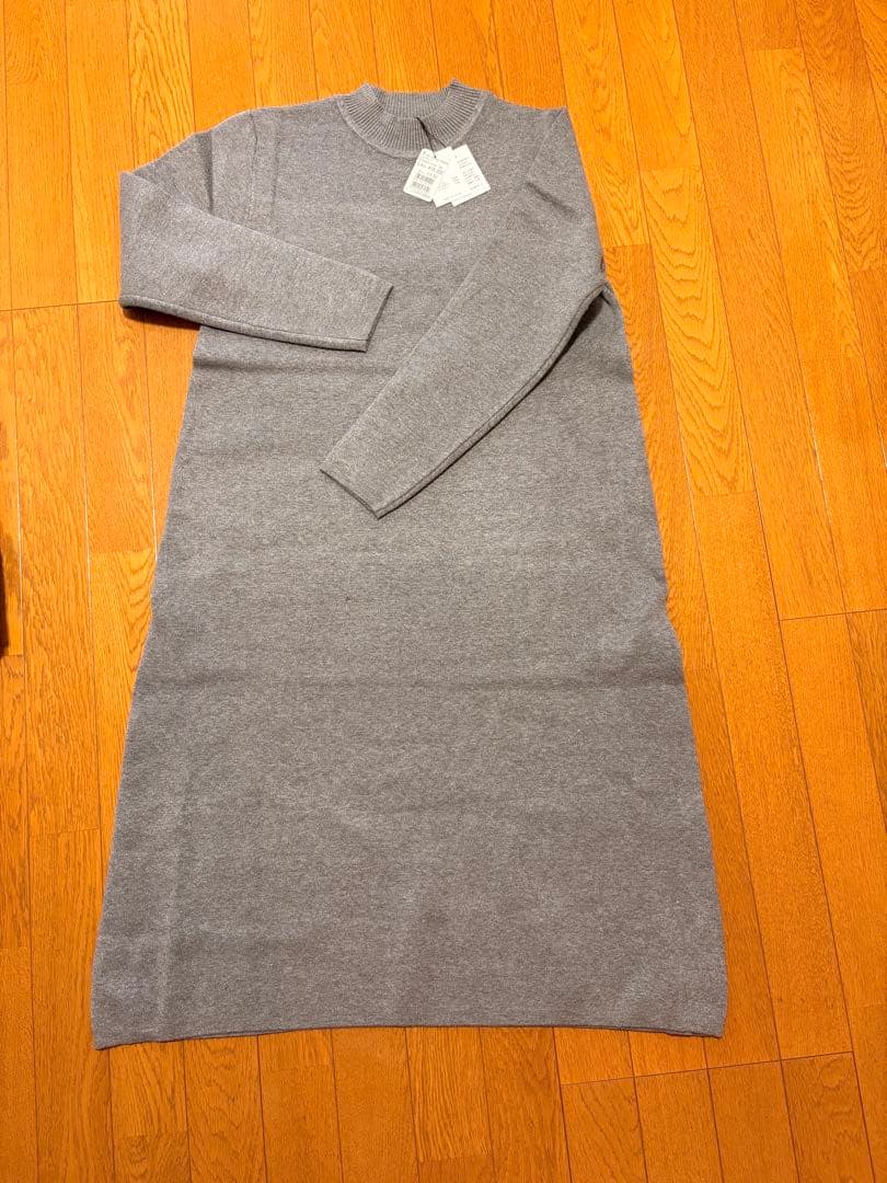 【新品】ヤマダヤ　ダウンベストとワンピース セット