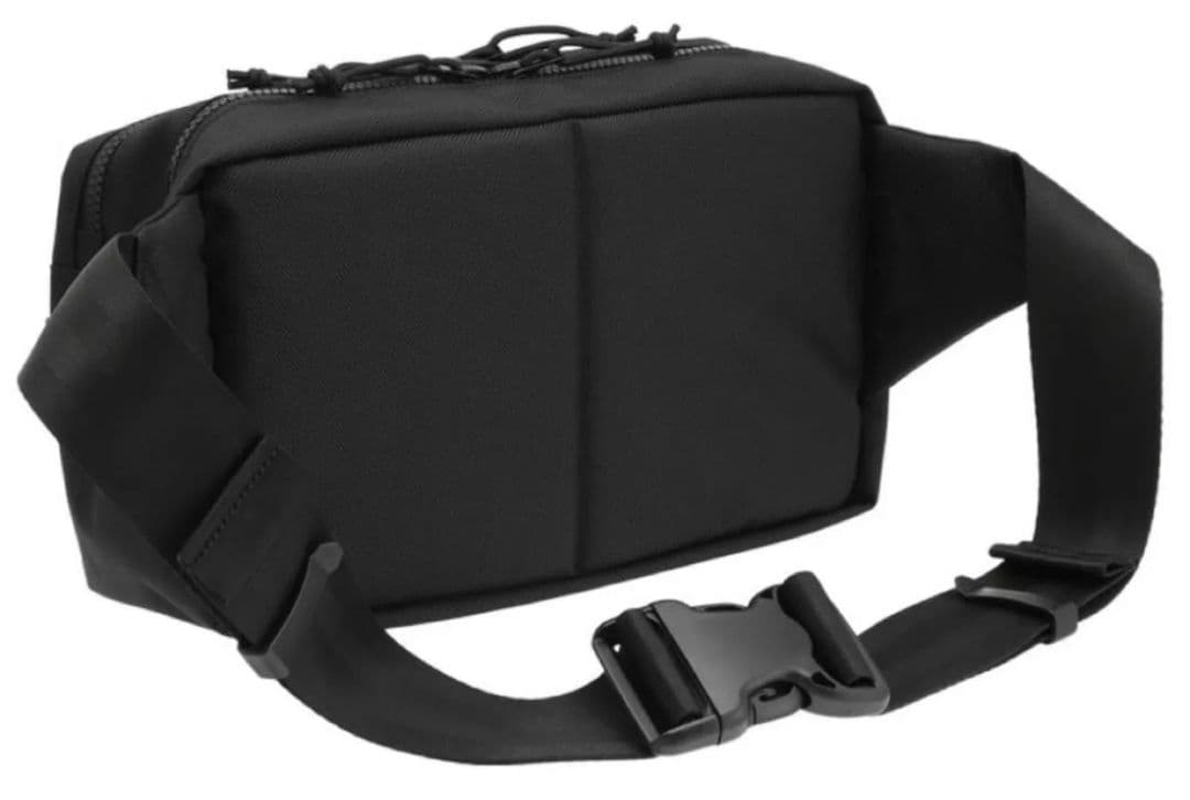 本日発送【新品未使用】マリークワント×ニューエラ/限定スクエア ボディバッグ