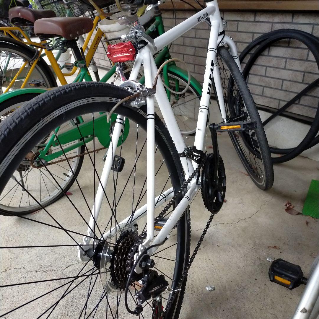 XLEAT クロスバイク ホワイト