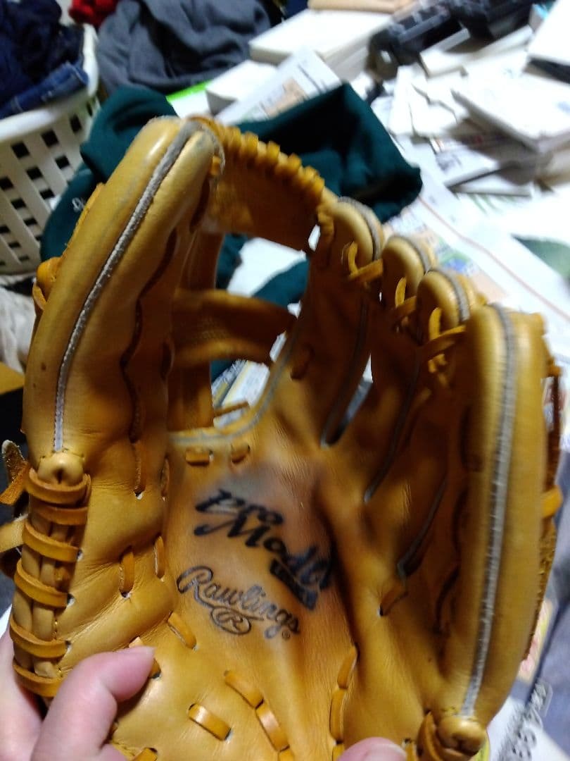 希少ローリングスグローブ　ファーストバック　指出し