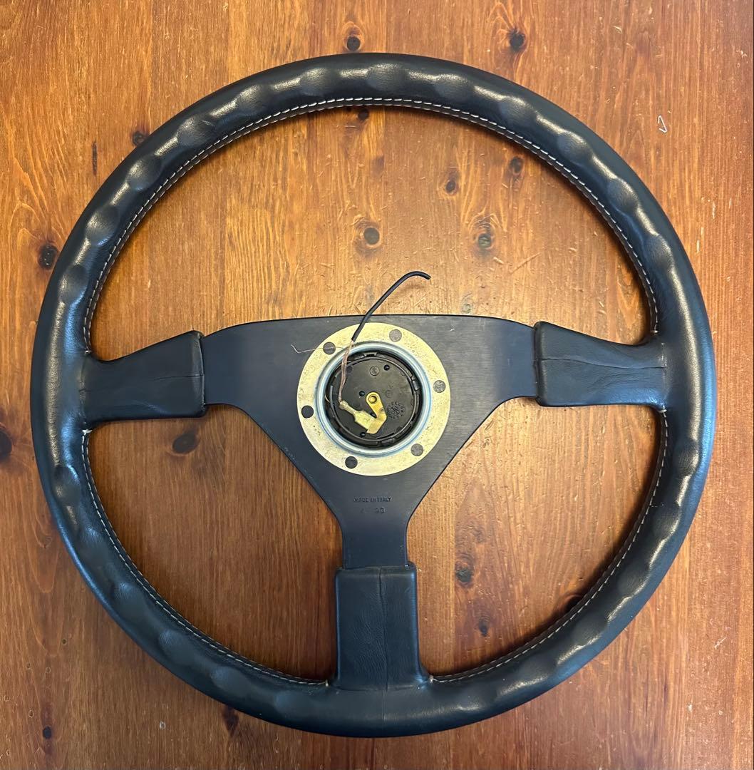 ユーノスロードスター(NA) 純正ステアリンホイール　MOMO