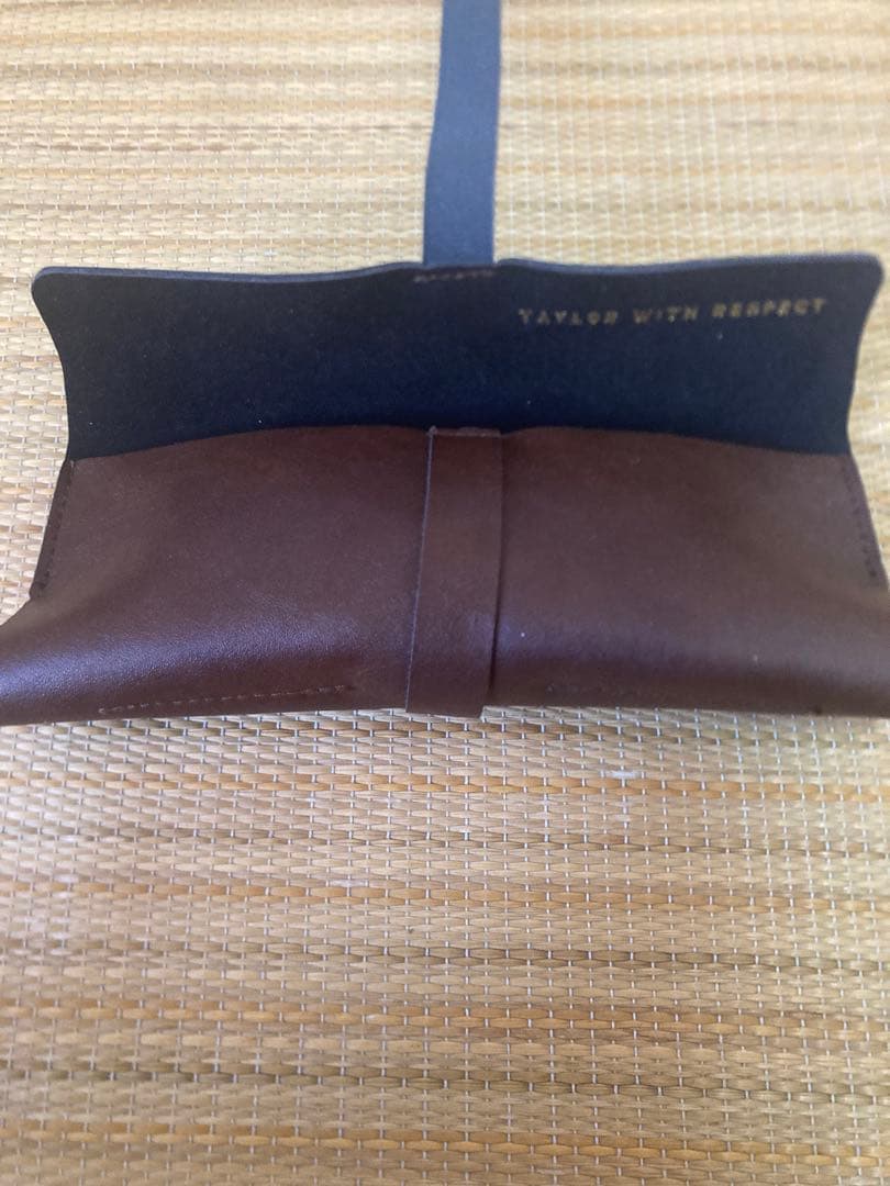 TAYLOR WITH RESPECT クロムエクセルレザー メガネケース