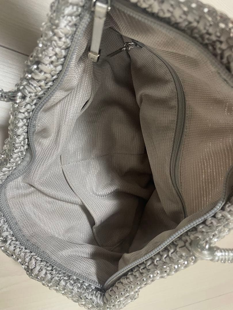 アンテプリマシルバー スクエア チャーム付き