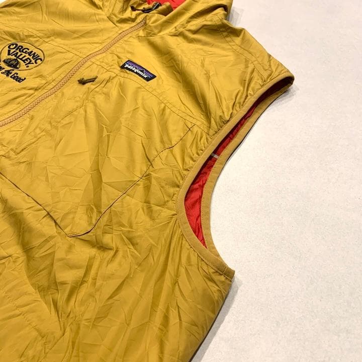 パタゴニア 古着 ナイロンベスト マスタード オーバーサイズ XXL