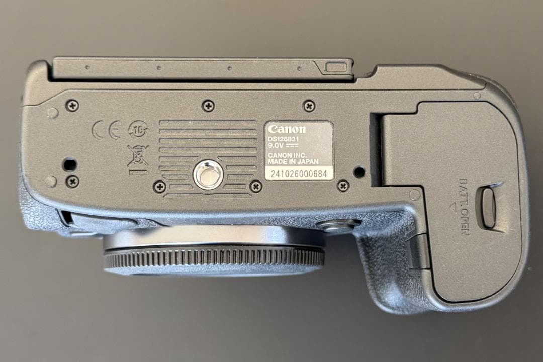 【ショット回数300以下】Canon EOS R5 ボディ キヤノン