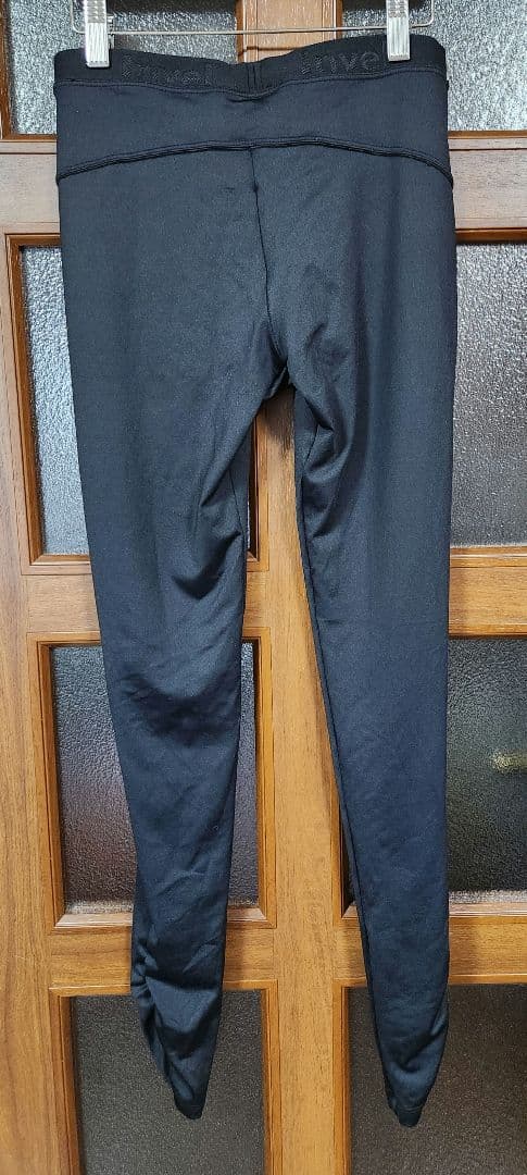 Invel ブラック レギンス