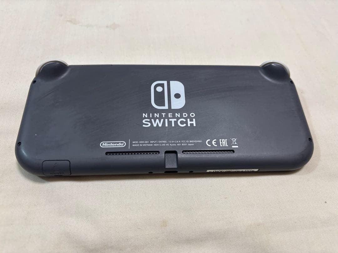 s*4様 Nintendo Switch ジャンク HDH−001 電源入ります