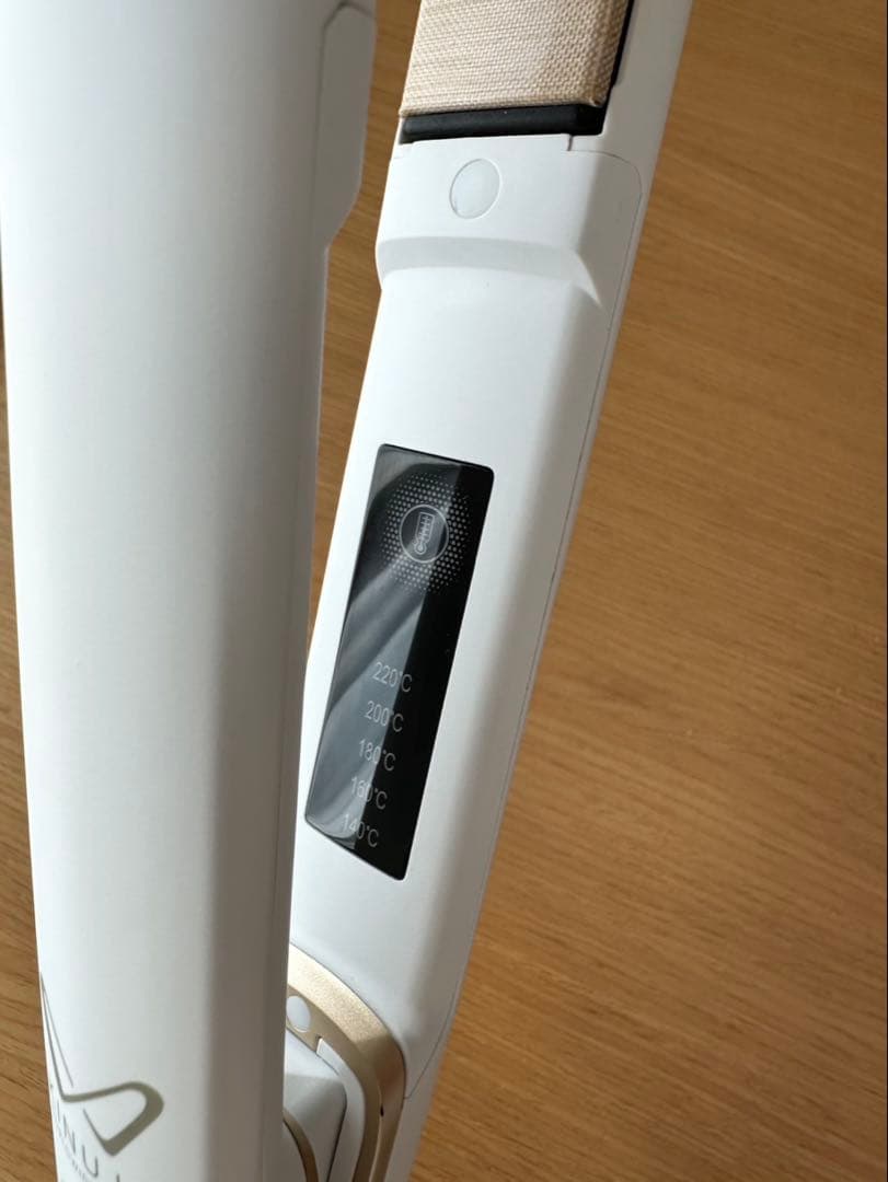 KINUJO キヌジョ　ストレートヘアアイロンDS200