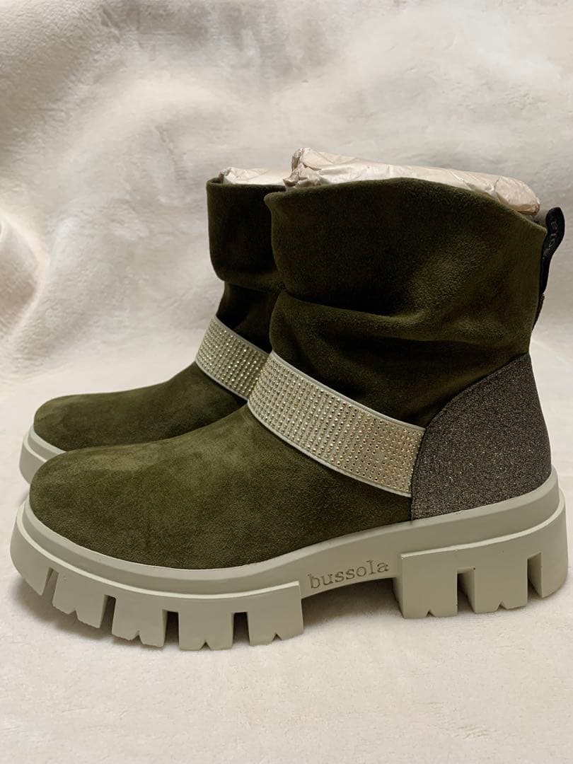 新品 bussola 撥水 山羊革 ラインストーンベルト ギャザー厚底ブーツ①