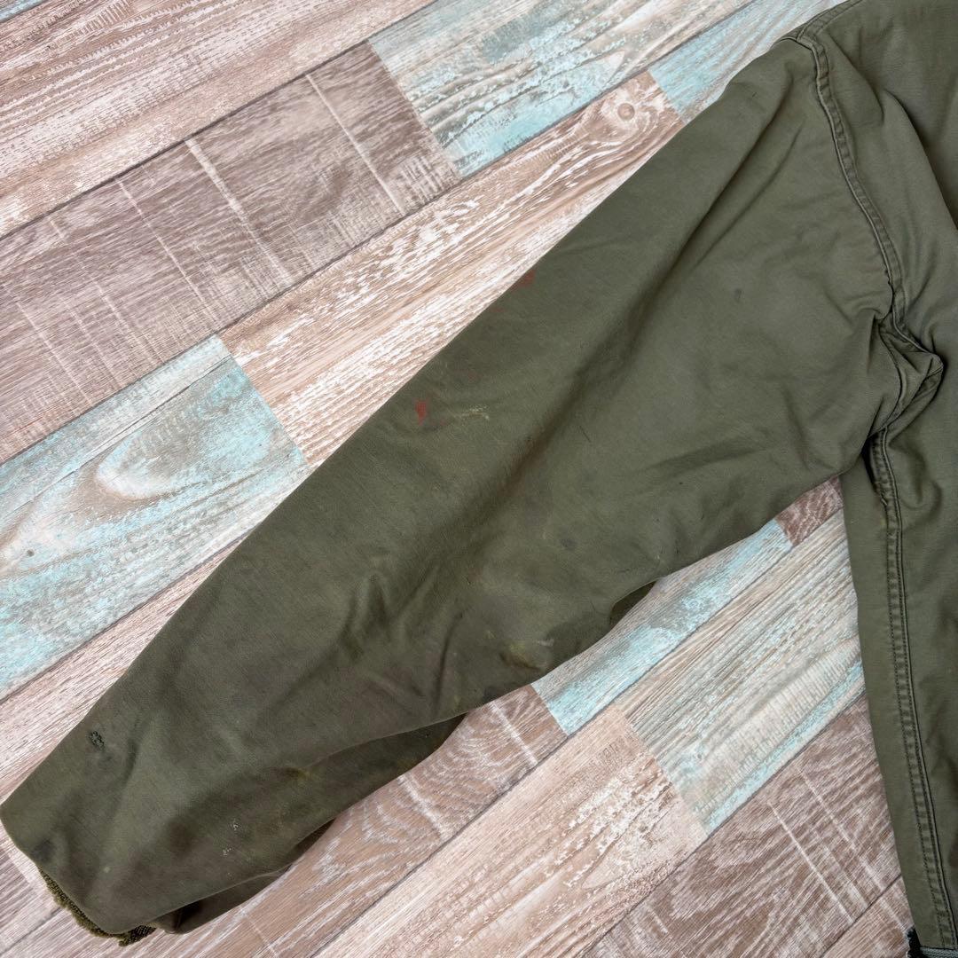 雰囲気抜群 US NAVY A-2 デッキジャケット ステンシル M ジップ破損