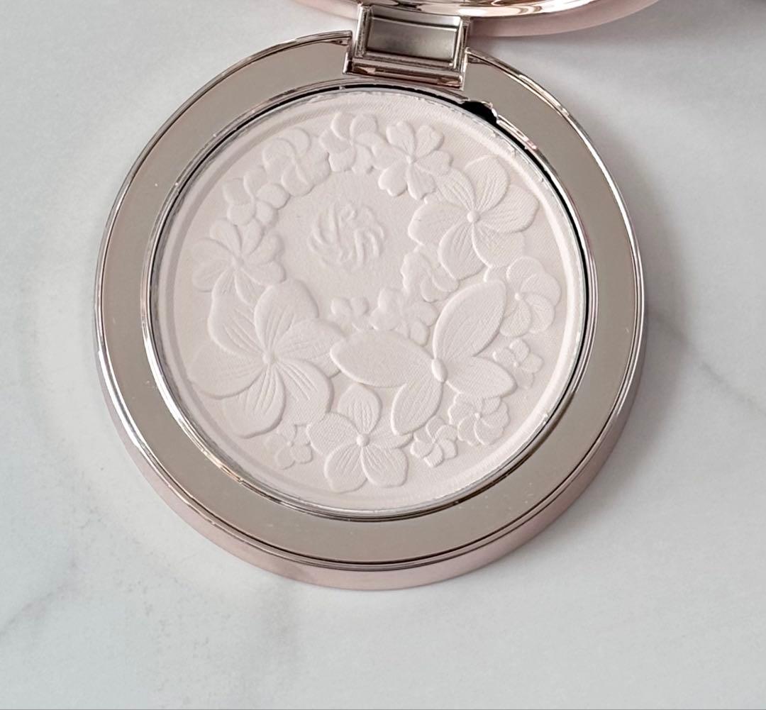 【コスメデコルテ】マルセルワンダースコレクションXIV2024 フェイスパウダー