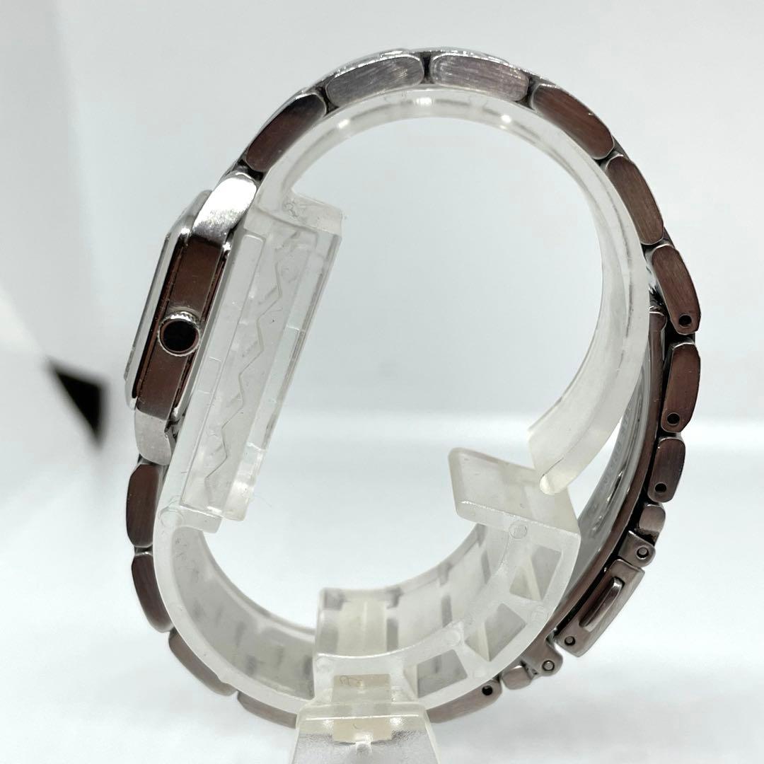 HIROB ソーラー腕時計 スクエア ローマ数字 箱付　コマ付き