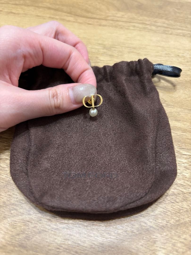 Dior ピアス片耳