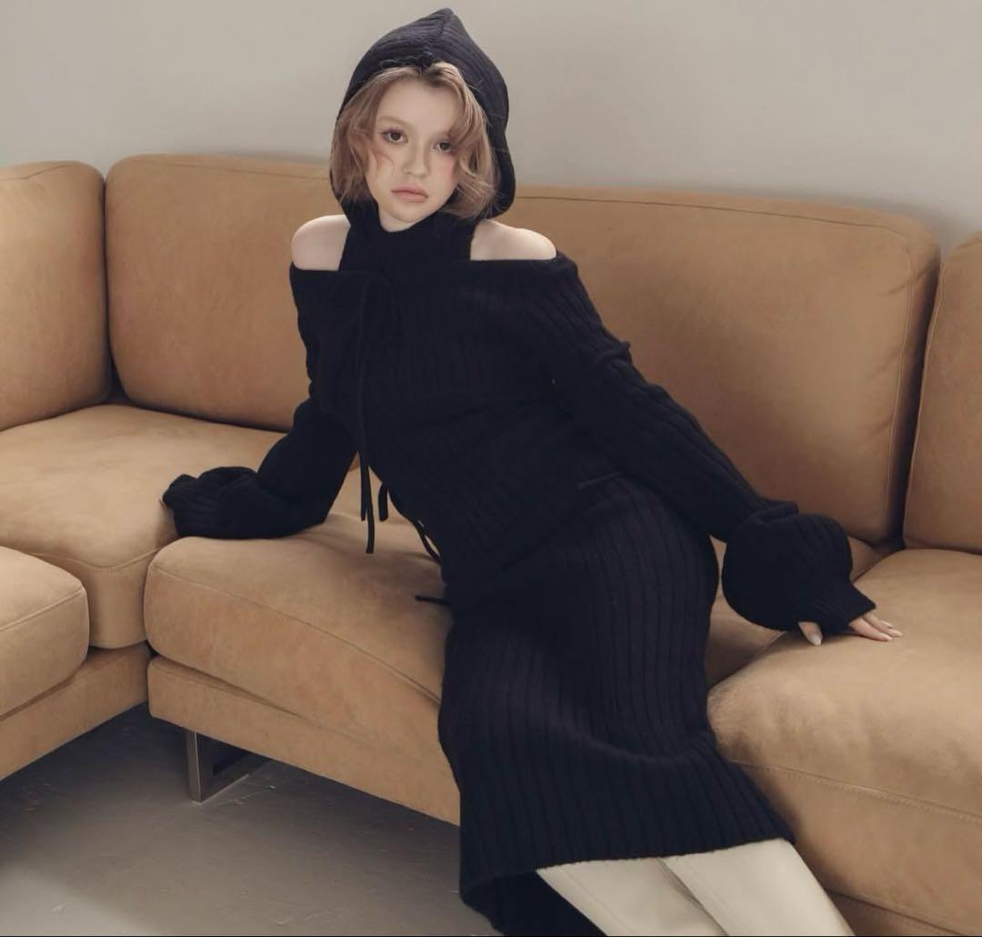 ANDMARYアンドマリーフード付ノースリーブニットワンピースとボレロセット