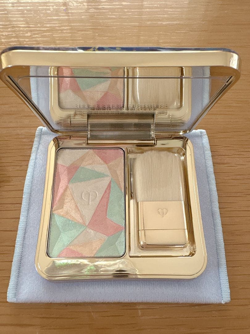 クレ・ド・ポー ボーテ ル・レオスールデクラ 限定 106 フェイスカラー