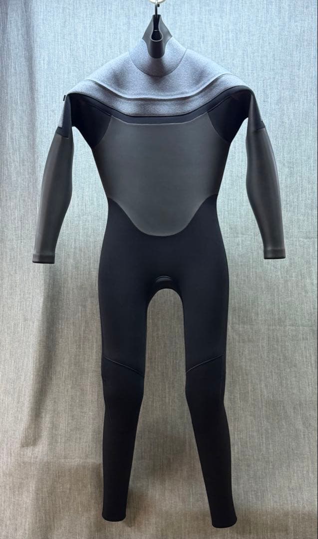 セミドライウェットスーツ MENS MLサイズ 新品未使用