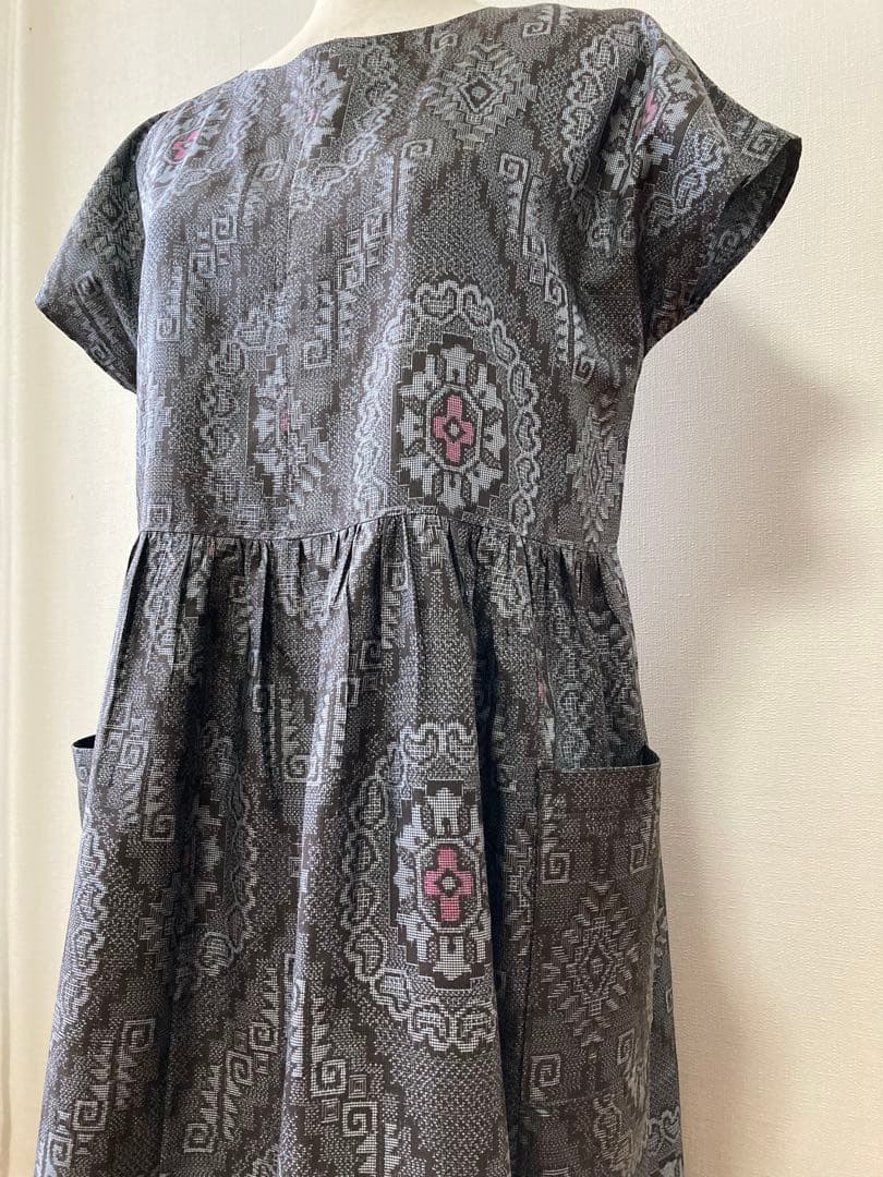 ハンドメイド　大島紬　着物からのリメイク　フレンチスリーブワンピース