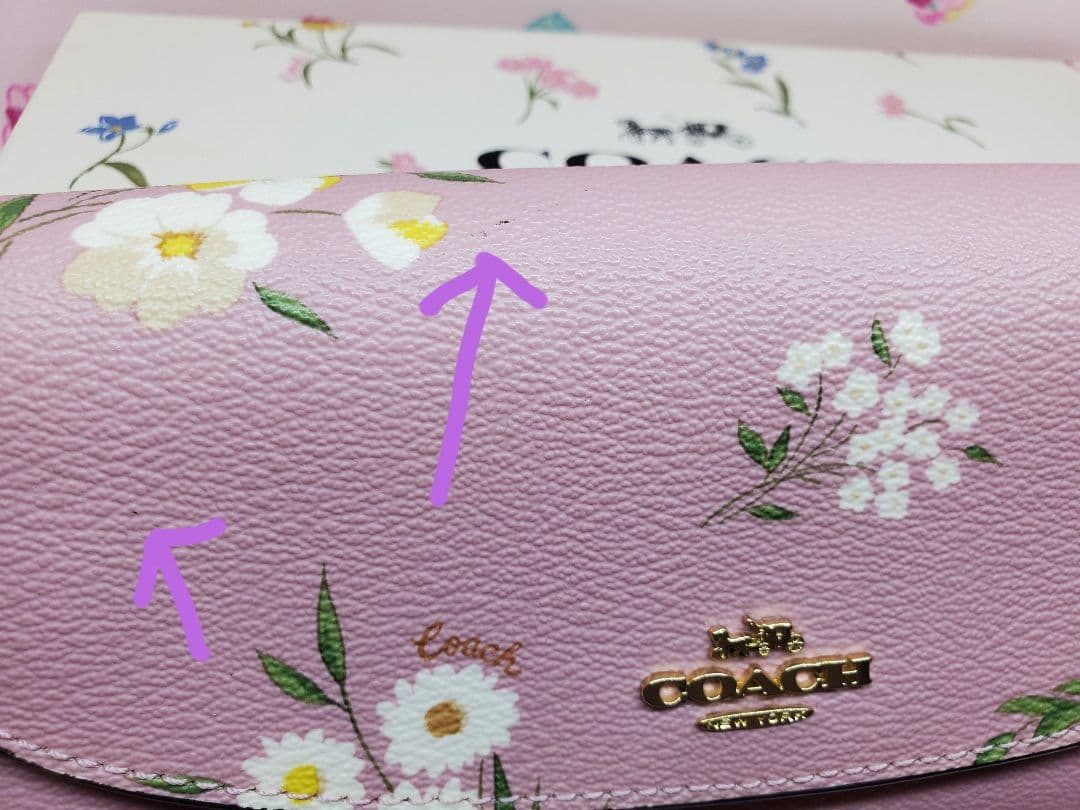 ちゃま✧*。♡COACH♡チャーム付き長財布♡花柄ピンク♡コーチ