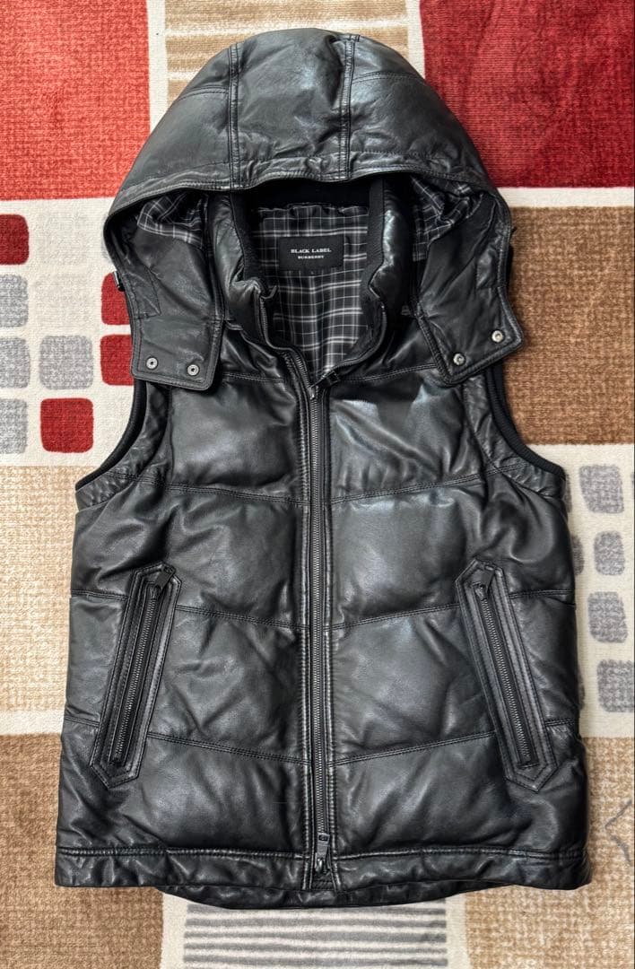 革のバーバリー BURBERRY BLACK LABEL ダウンベスト L