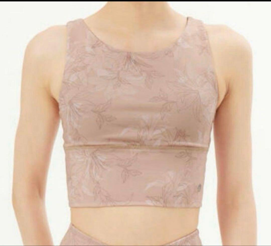 8/15限定値下げ！SUKALA ペイントロングブラトップ＆レギンス　Lサイズ