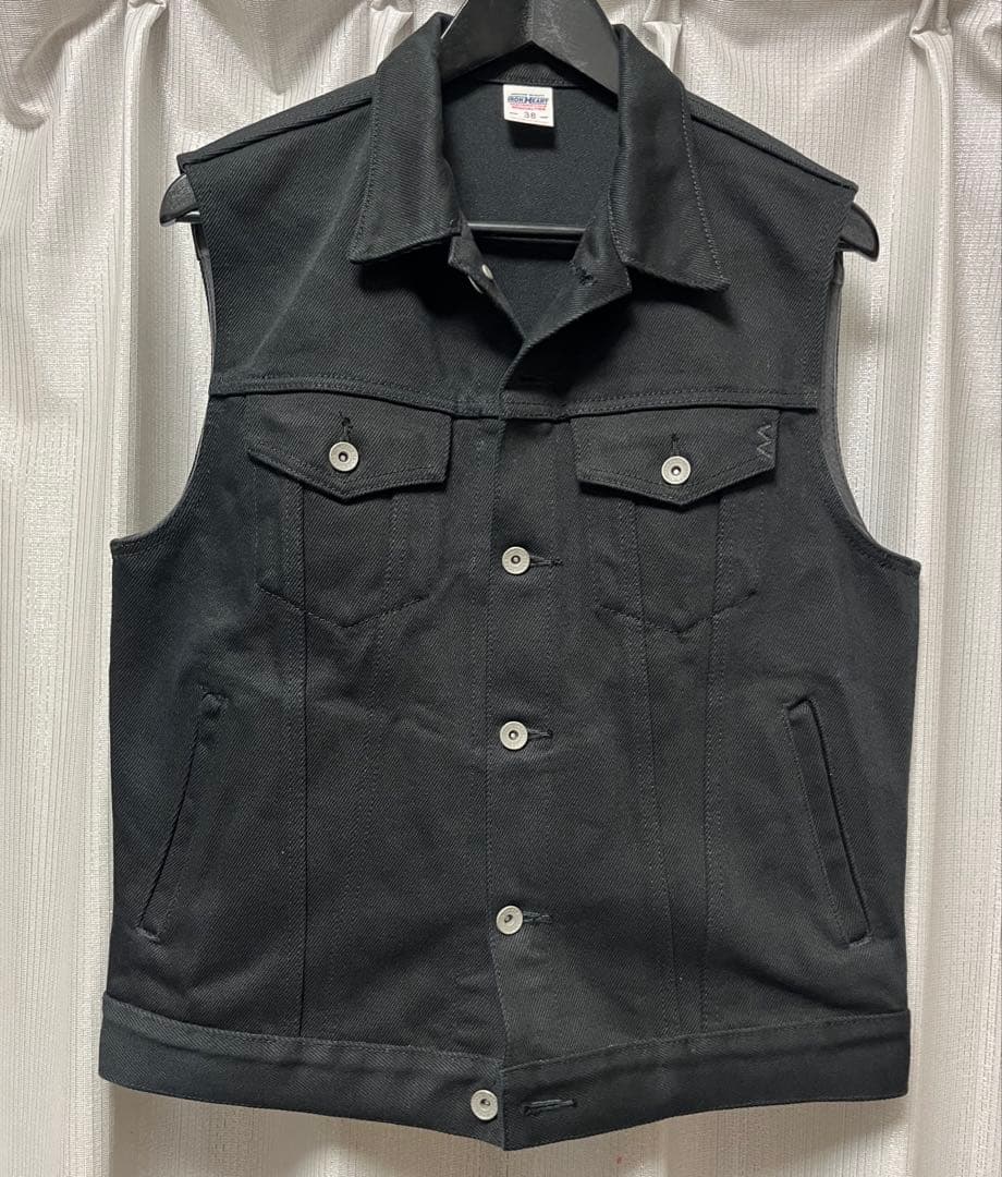 【美品】IRON HEART 21oz黒鎧デニム トラッカーベスト　Lサイズ