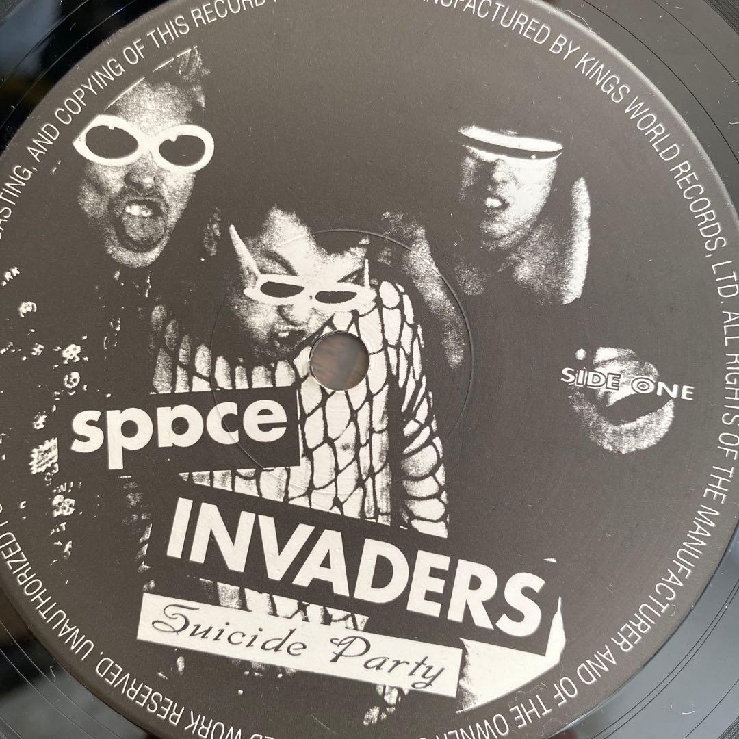 スペースインベーダーズSuicide Party SPACE INVADERS