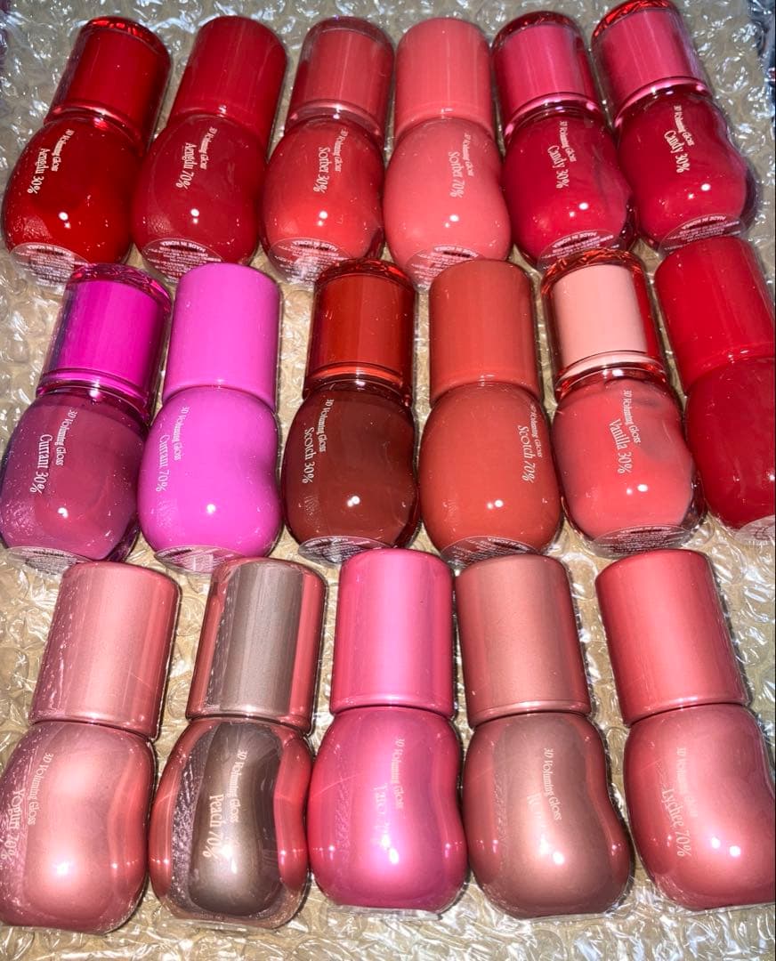 fwee フィー　3Dボリューミンググロス　バニラ　カラント　キャンディ　ライチ