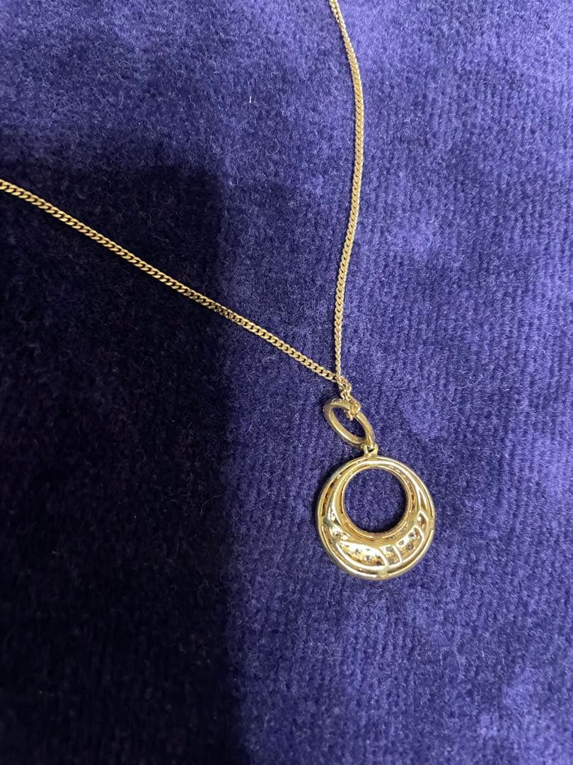 円形ダイヤペンダントヘッド　k 18 ダイヤ