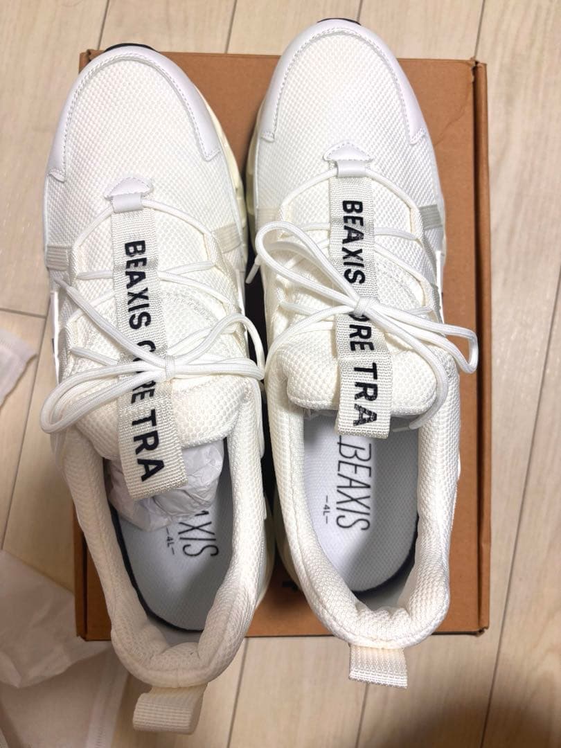 新品未使用 BEAXIS バランスコアスニーカー2 ホワイト 4L