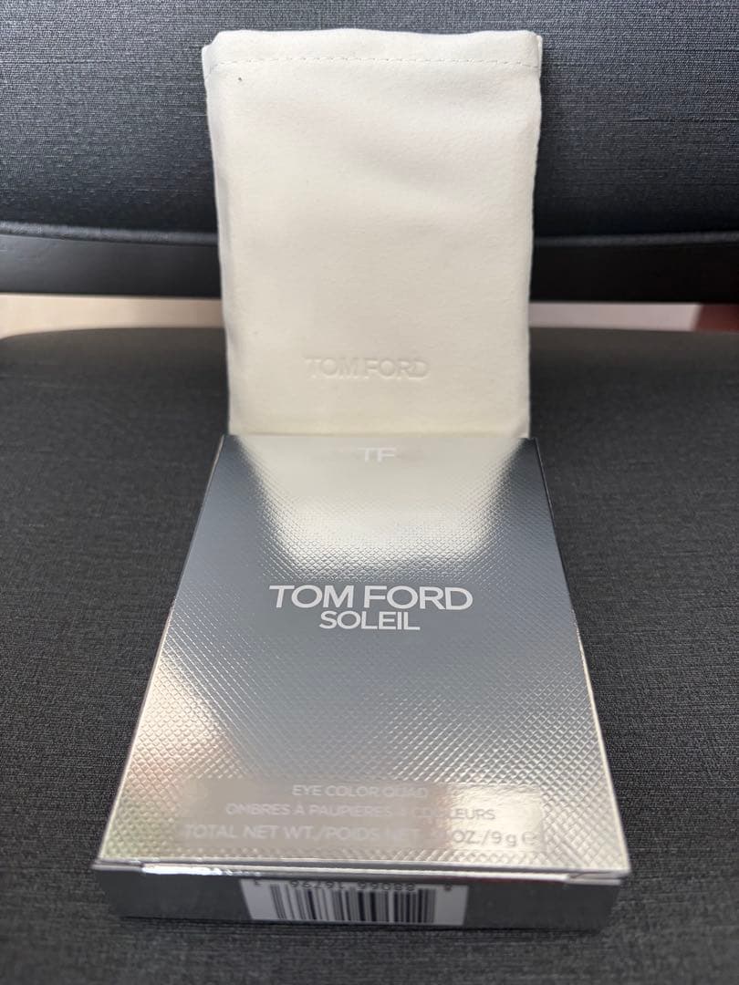 TOMFORD ソレイユ　アイカラー　クォード　01SN シャレーミンク