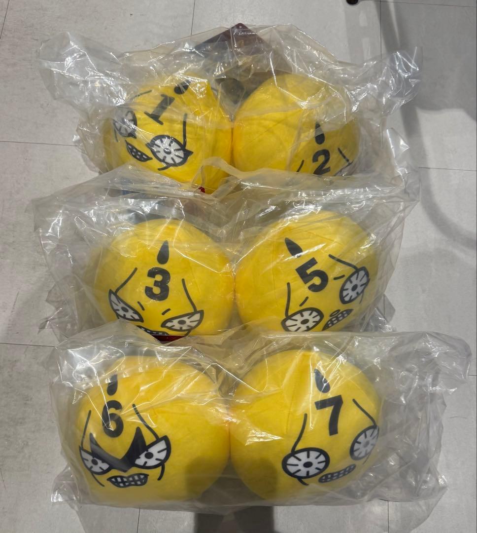 ジョジョ　一番くじ　ジョジョワールド　もちもちもっちぬいぐるみ　コンプリート