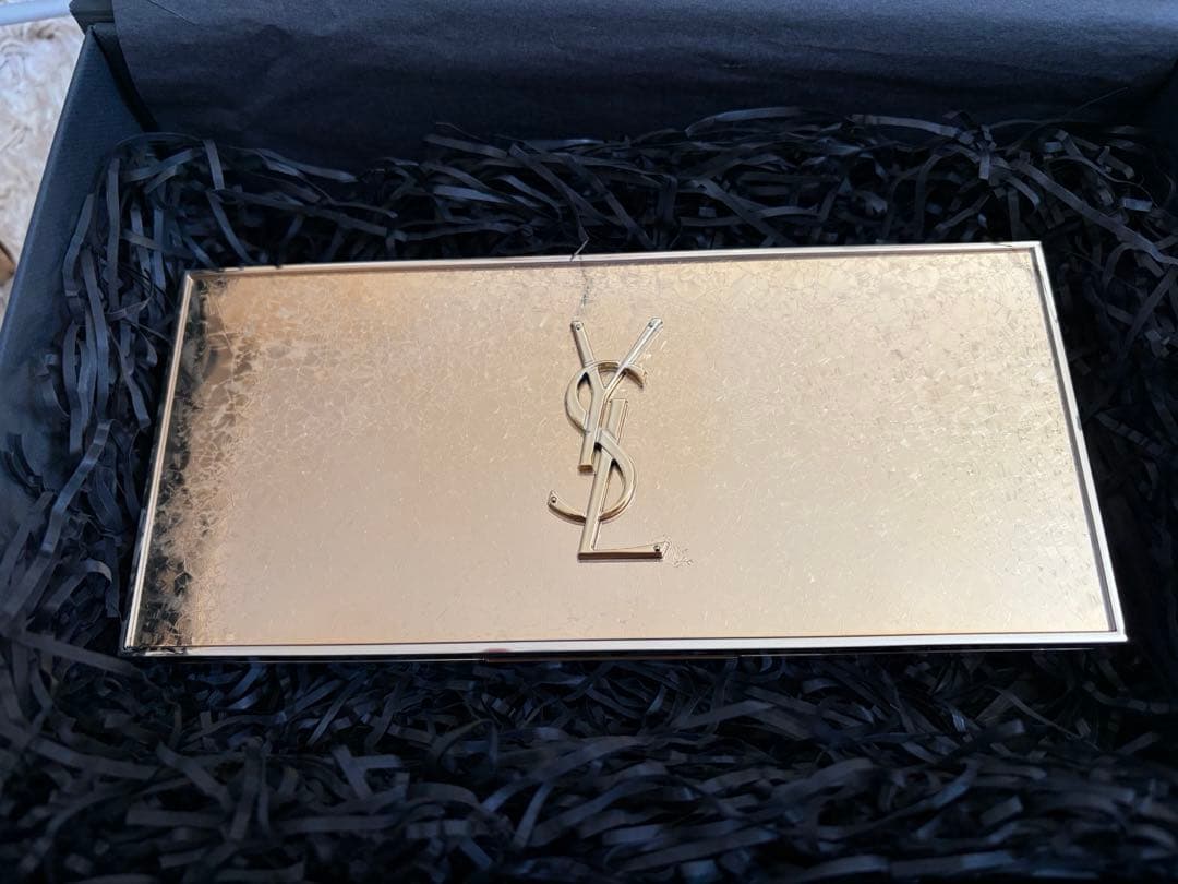 Yves Saint Laurent アイシャドウパレット　値下げ可