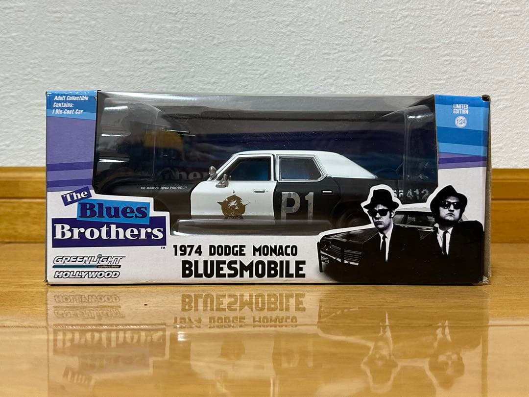 [新品未開封]1974 Dodge Monaco Bluesmobile 限定版