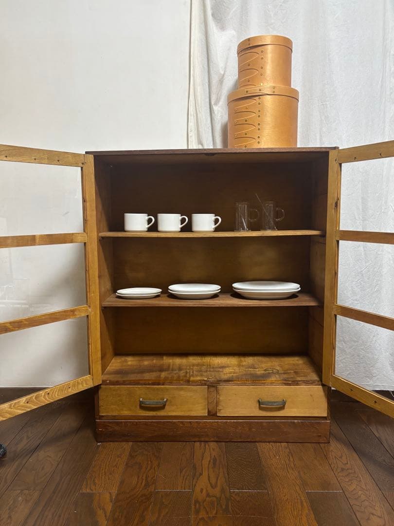 木製キャビネット ガラス扉付き　アンティーク　ヴィンテージ レトロ