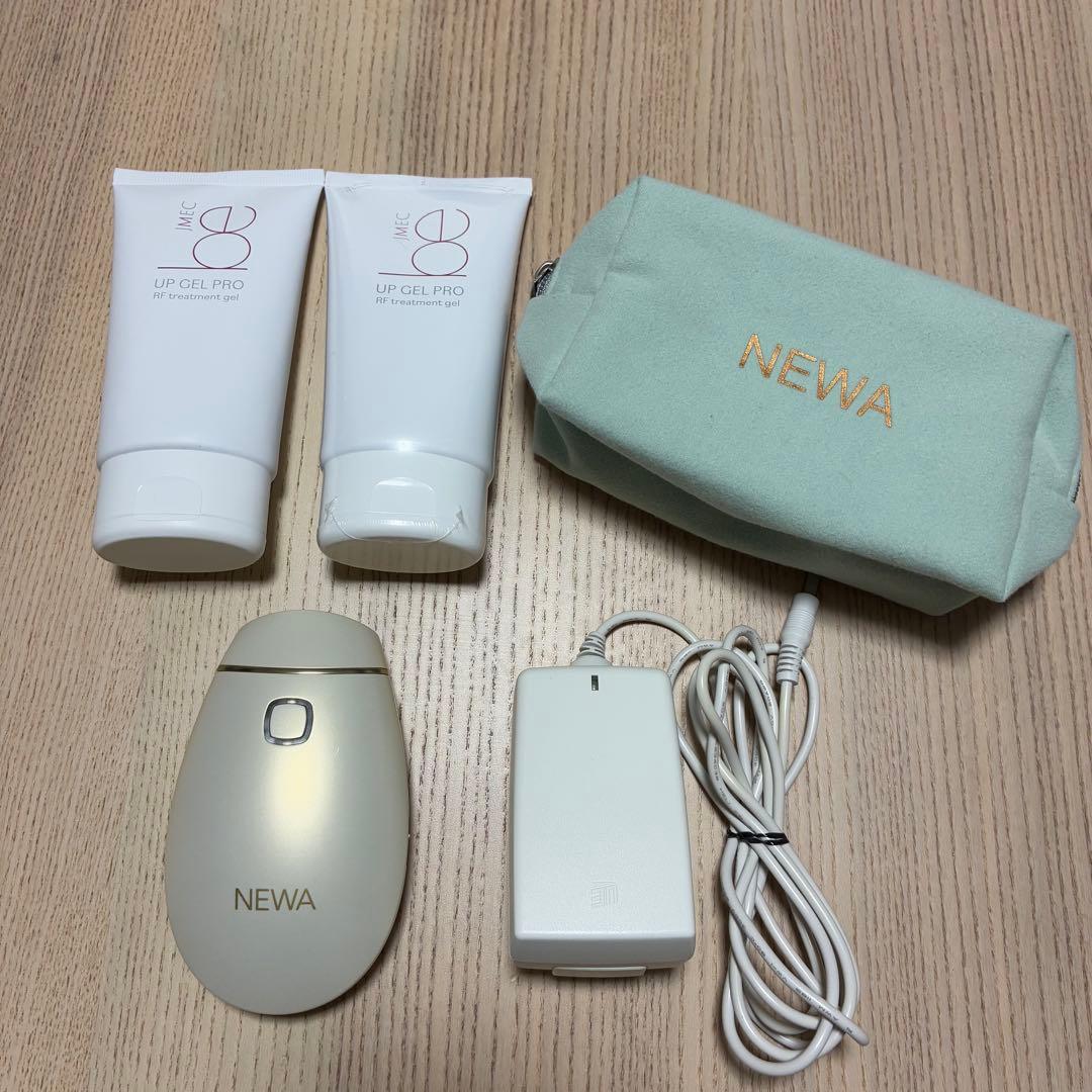 美顔器　NEWAリフト