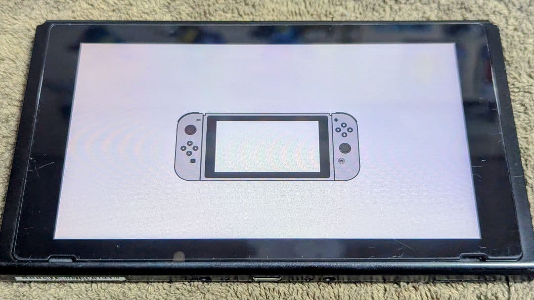 状態良 Nintendo Switch 2017年製 未対策機 背面クリアレッド