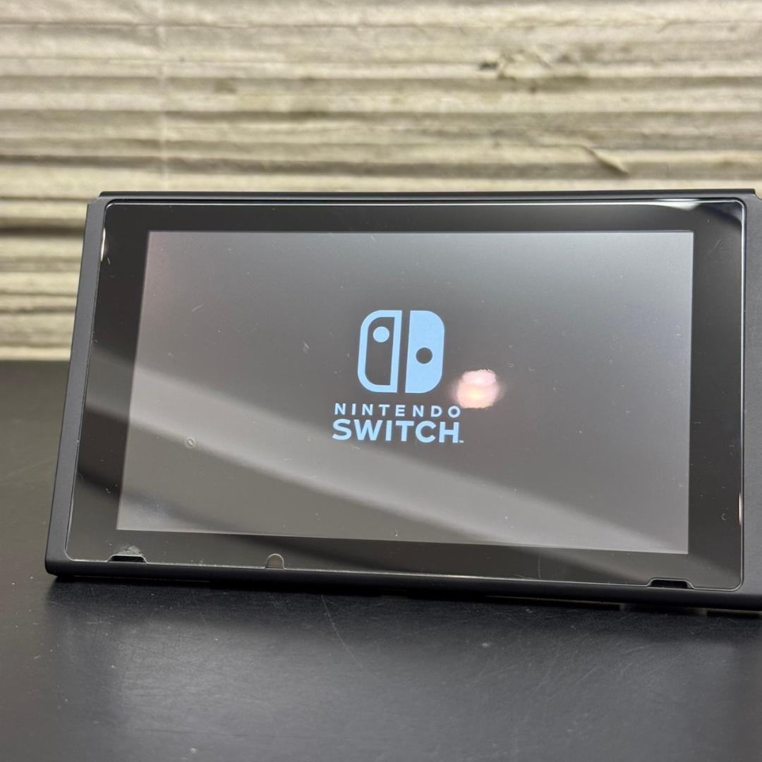 ☆任天堂　スイッチ　Nintendo　Switch　HAC-001　グレー