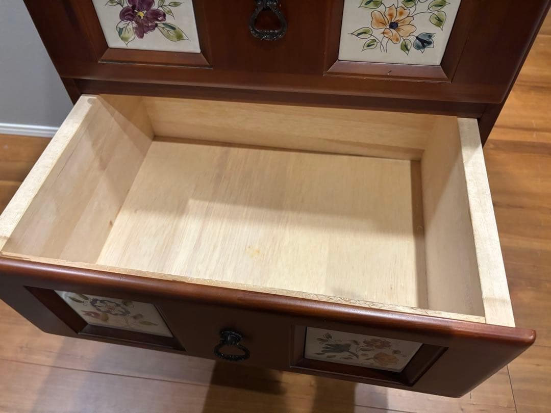 y*o様 スペイン バレンシア家具 タイルチェスト アンティークカントリー 北欧