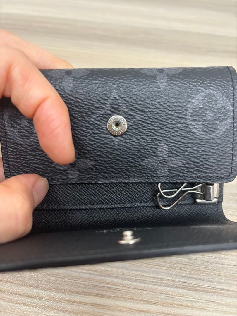 【値下げ】LOUIS VUITTON ブラックキーケース