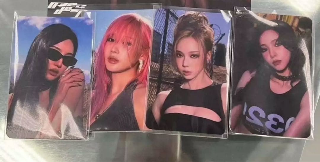 aespaコラボ限定 キーホルダー 4枚セットWhiplash 032c