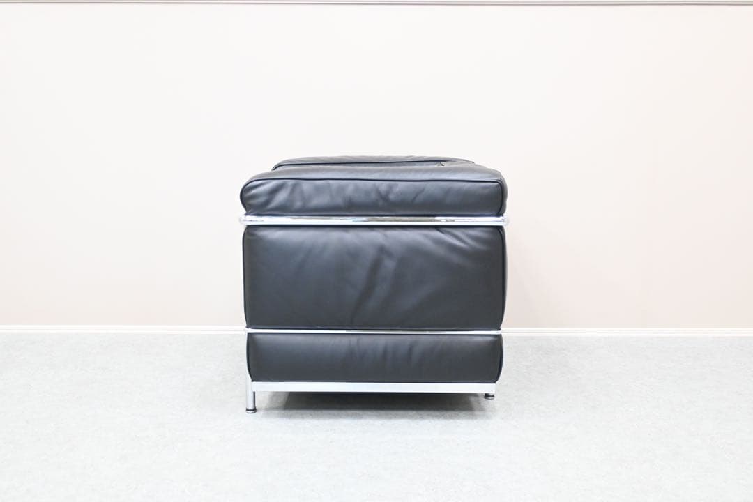 【極美品】 LC2 リプロダクト IDC大塚家具 黒本革 ル・コルビュジエ