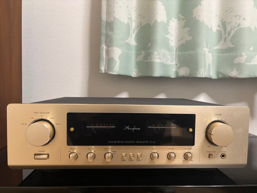 accuphase (アキュフェーズ) E-213 プリメインアンプ　中古