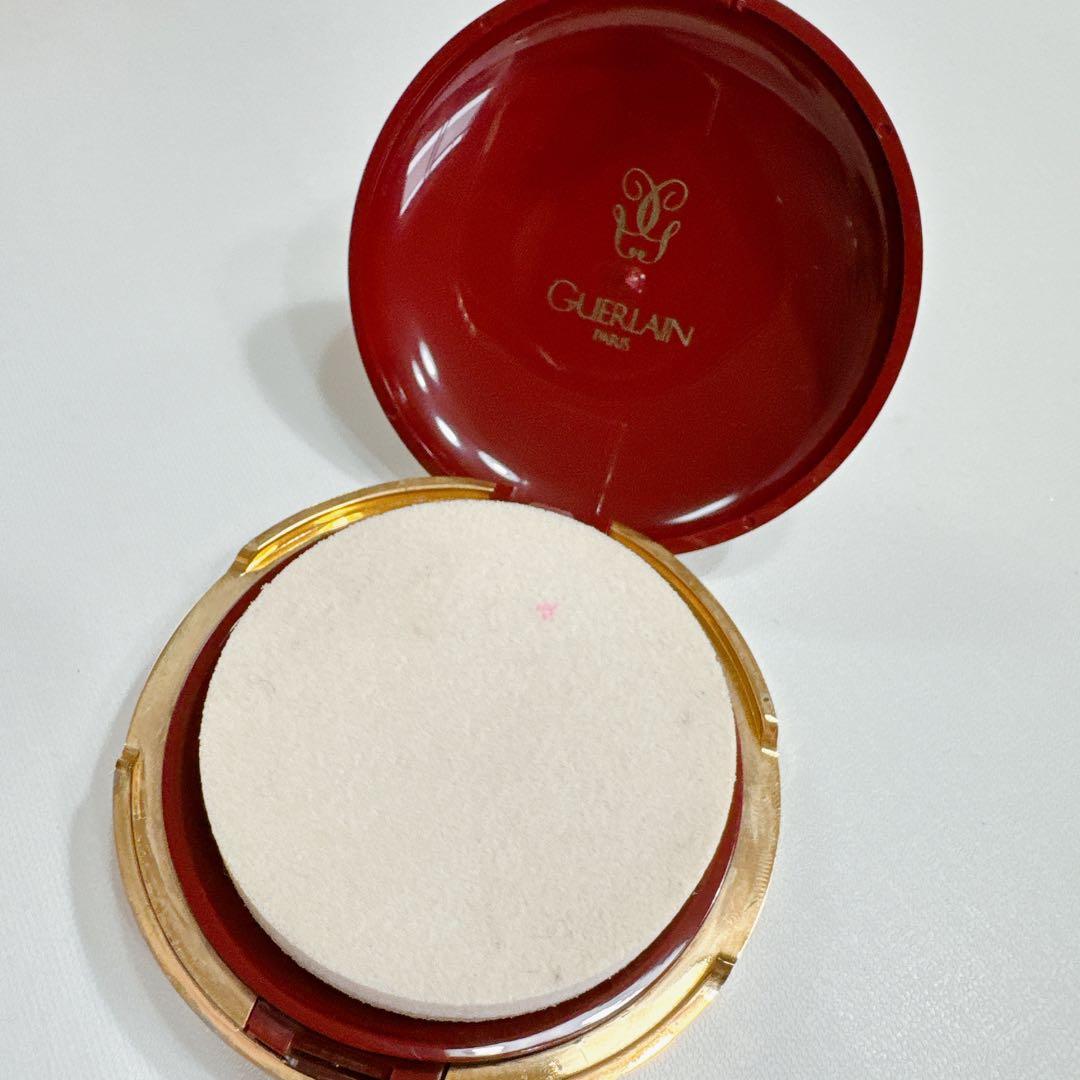 GUERLAIN ゲラン ビューティ トリートメントパウダー ファンデ