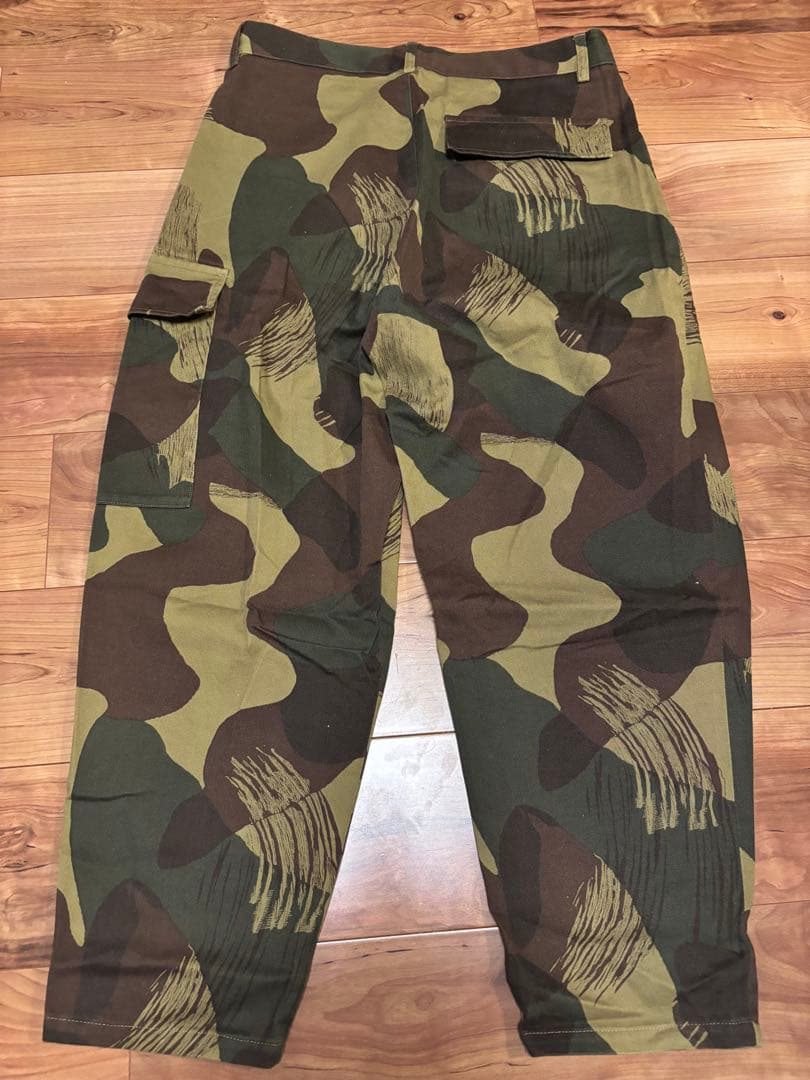 TOMORROWLAND 迷彩 カーゴパンツ