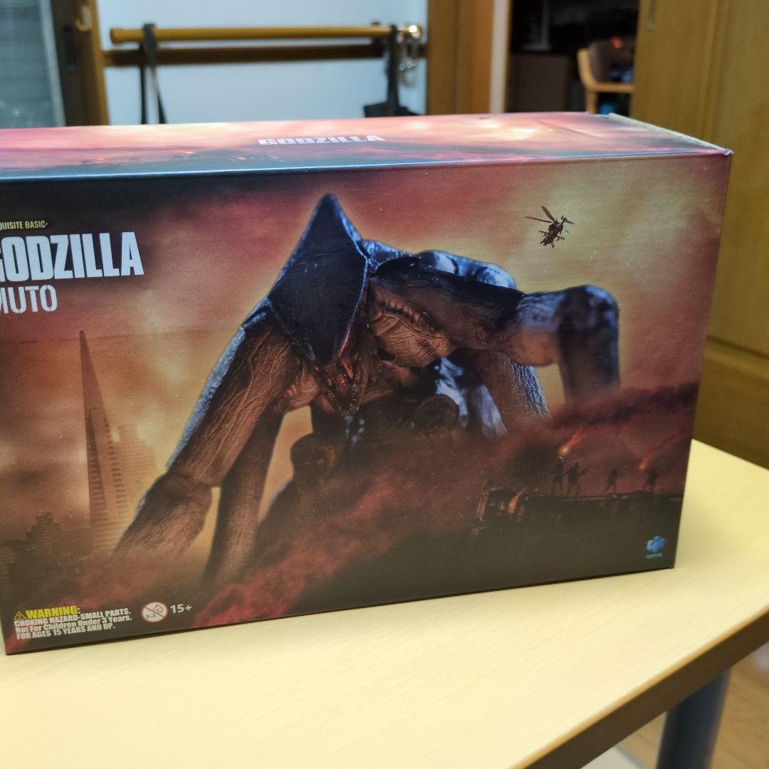 ゴジラ MUTO フィギュア ハイヤトイズ
