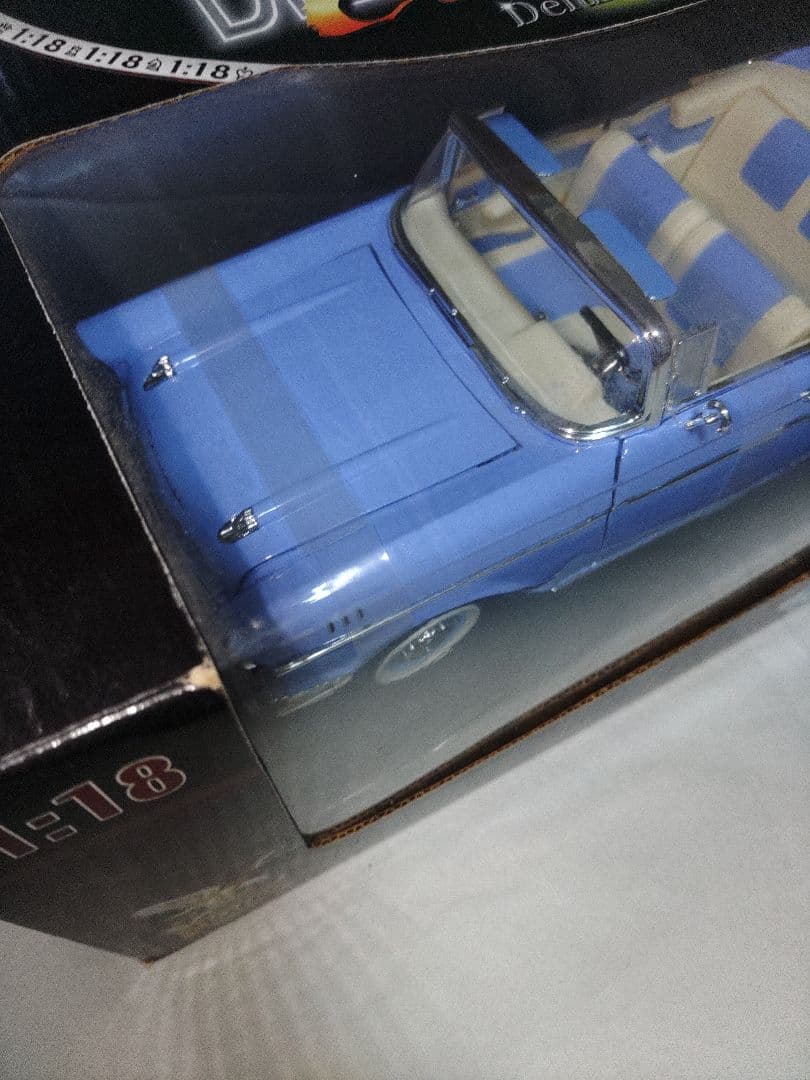 希少　1957年　 シボレー　Bel Air コンバー　1/18　ローライダー