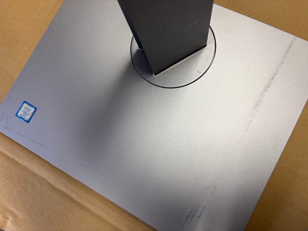 HP EliteOne 23.8 第8世代i5 メモリ16GB SSD ※傷有り