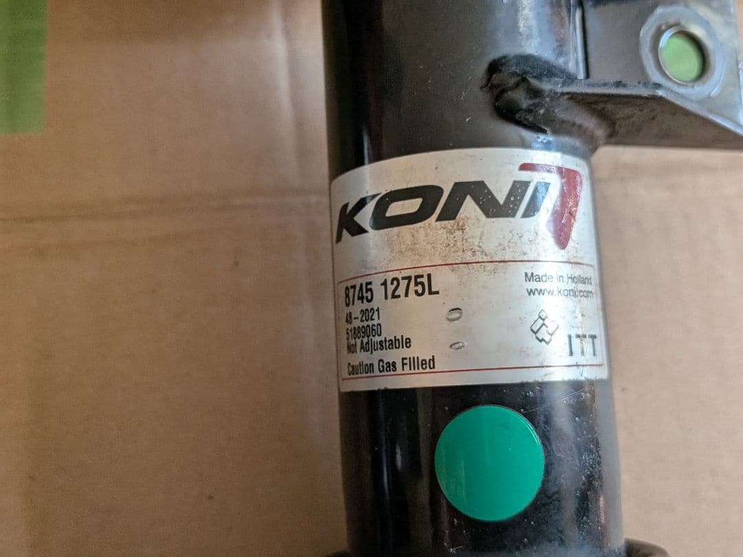 【値下げしました】アバルト abarth595 コンペ　KONI サスペンション