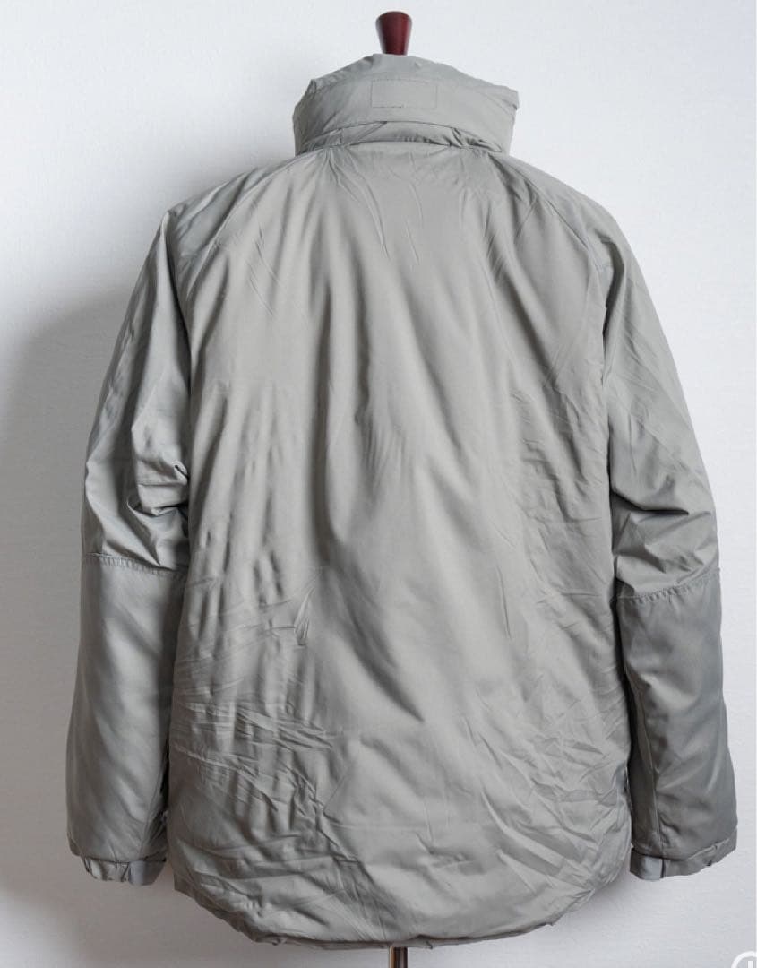 【新品実物】米軍 ECWCS Level7 Climashield M-R