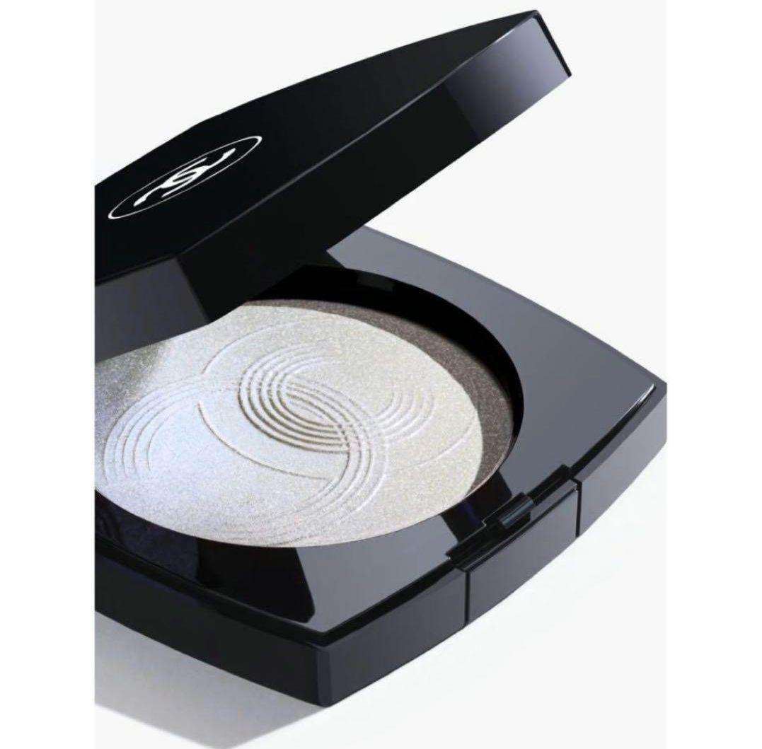 CHANEL ルミエール ドゥ ローシャンハイライトパウダー